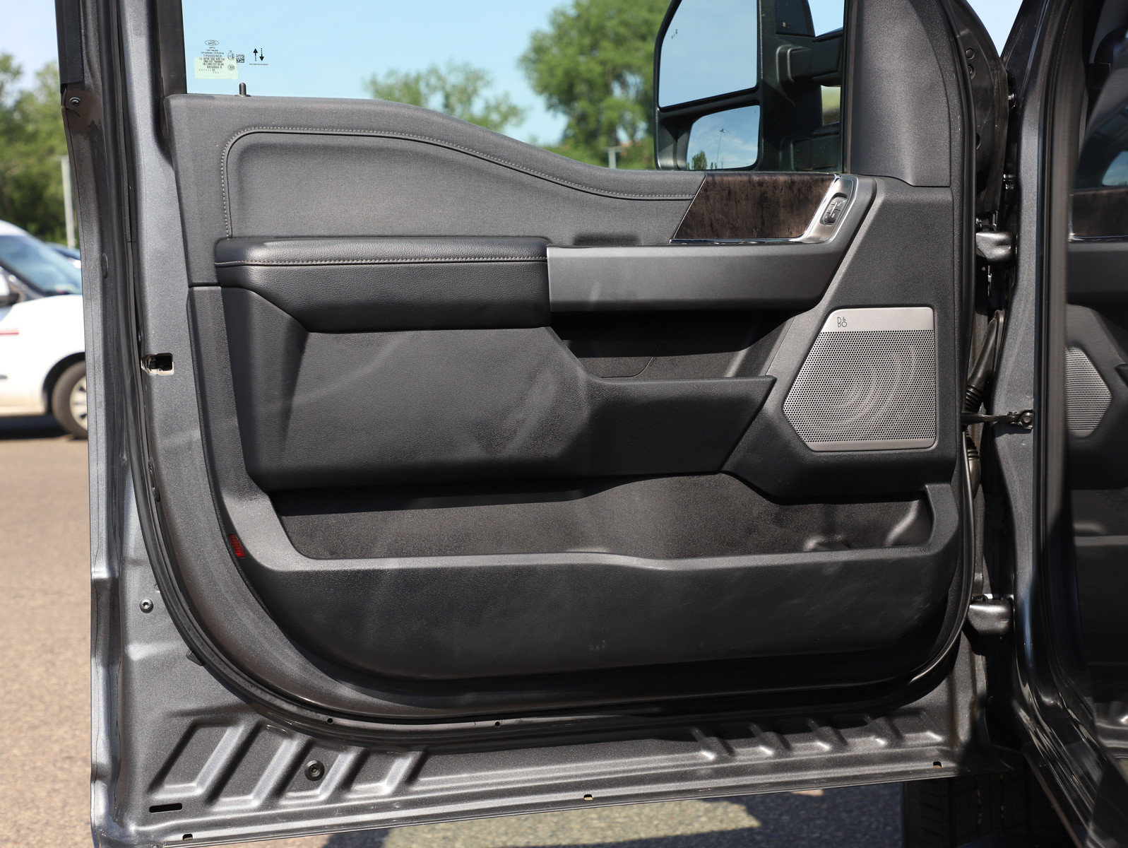 Used 2026 Ford F350 Lariat AWD/4WD image 27