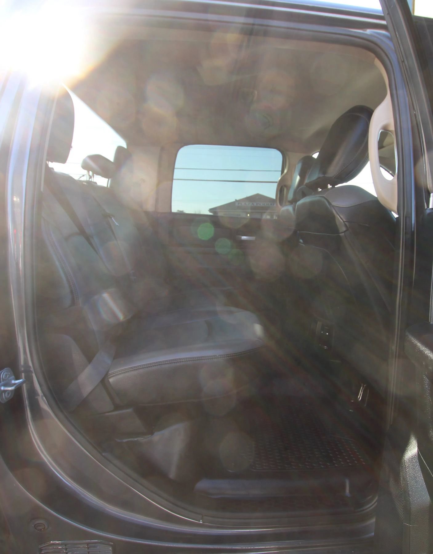 Used 2019 RAM 3500 Tradesman w/ Chrome Appearance Group AWD/4WD image 12
