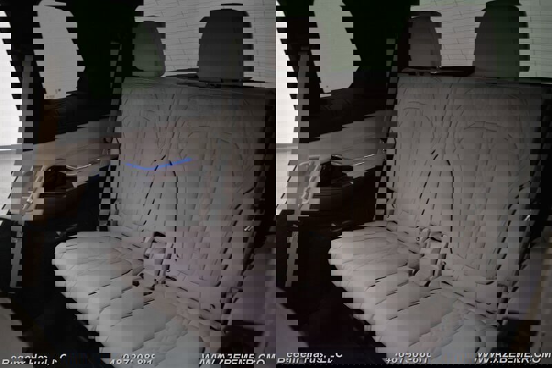 Used 2022 BMW ALPINA XB7 image 25