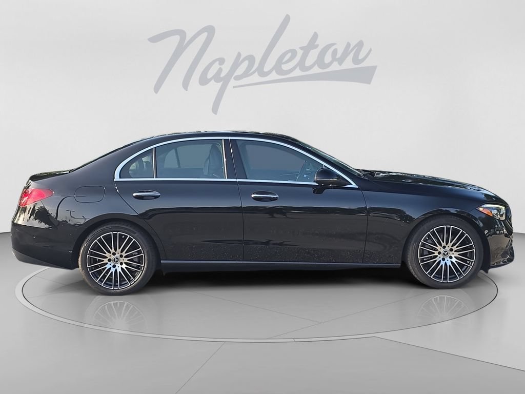 Used 2025 Mercedes-Benz C 300 4MATIC Sedan image 9
