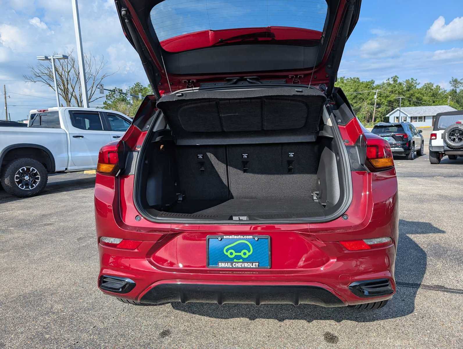 Certified 2023 Buick Encore GX Select w/ Sport Touring Package AWD/4WD image 38