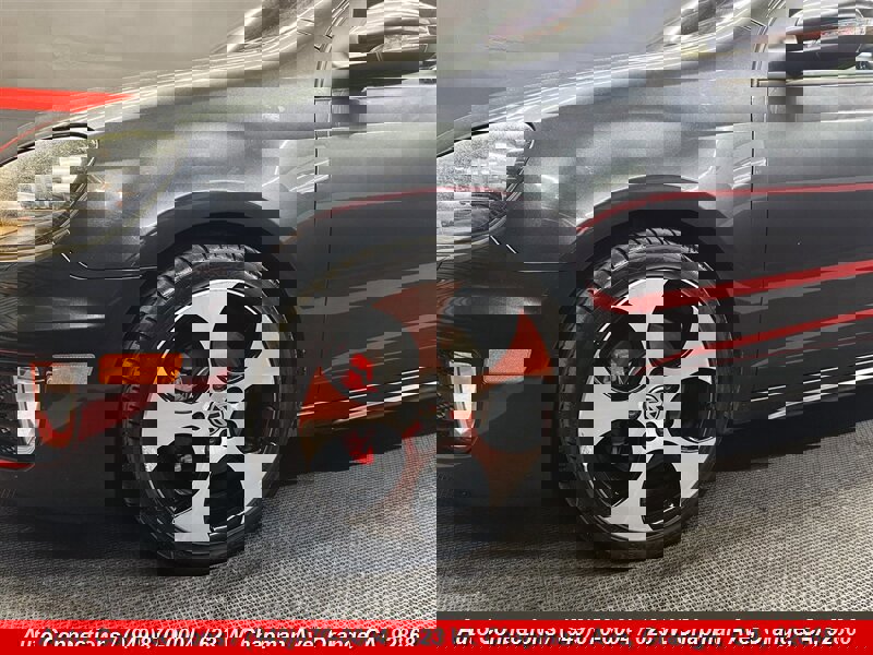 Used 2012 Volkswagen Golf 4-Door image 39