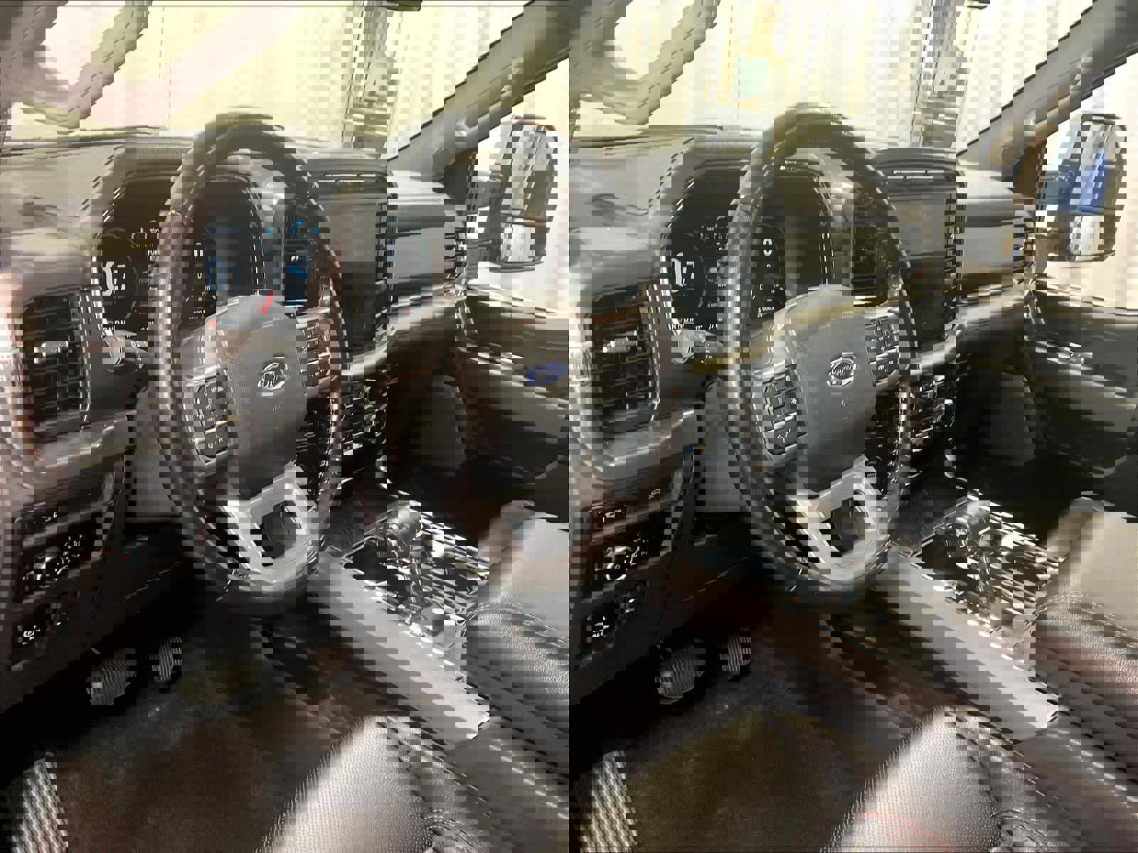 Used 2022 Ford F150 Lariat w/ Equipment Group 502A High image 16