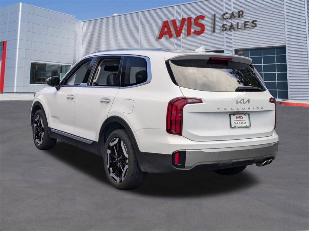 Used 2025 Kia Telluride S image 9