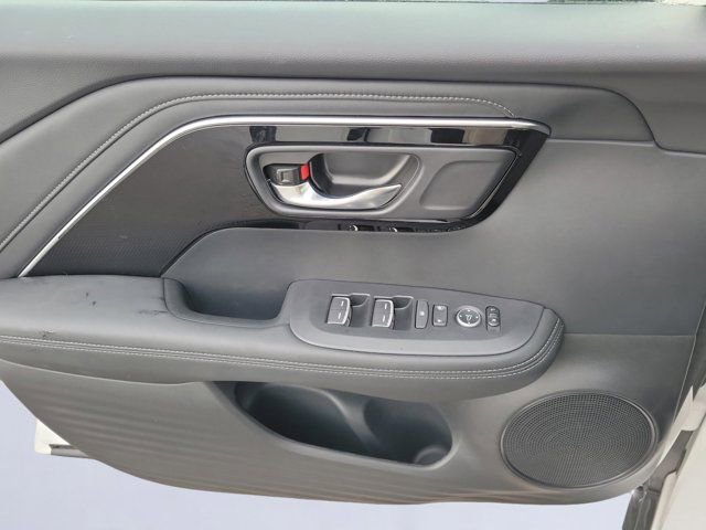 Certified 2025 Acura ADX FWD image 12