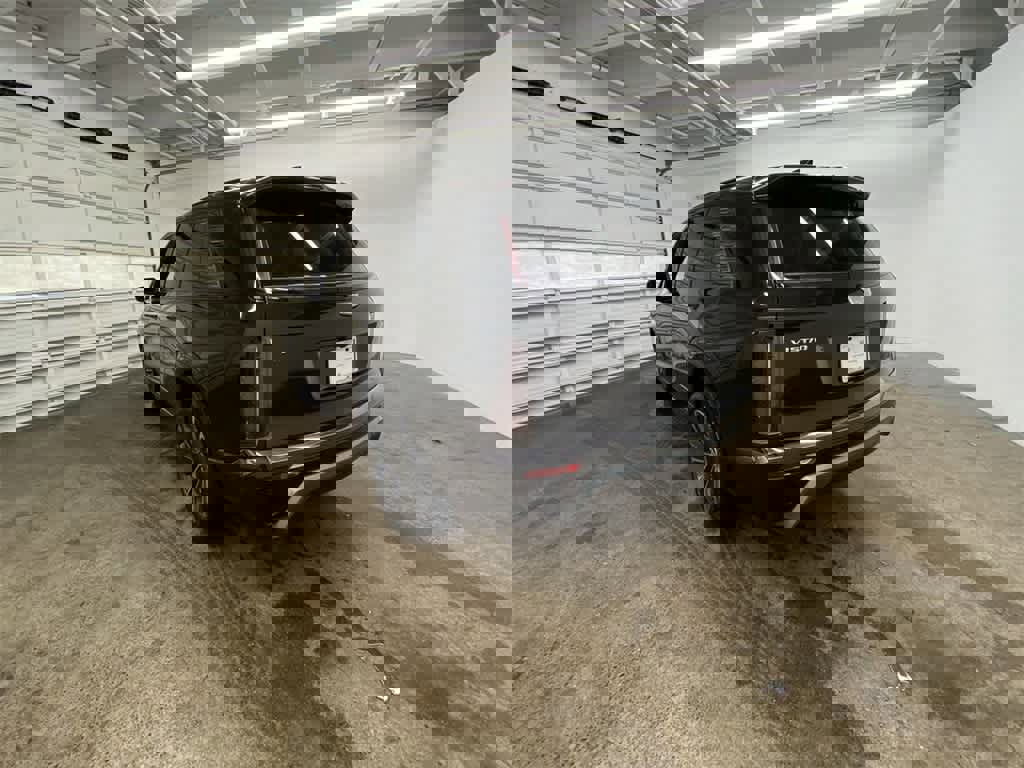 Certified 2026 Cadillac Vistiq Sport image 4