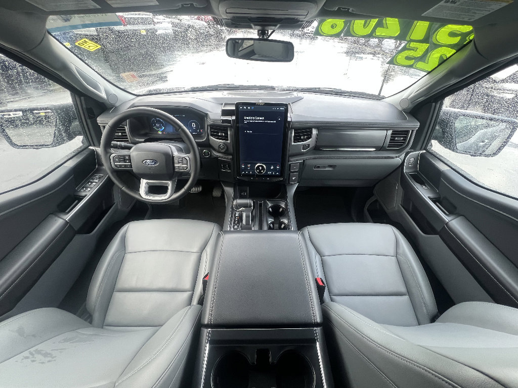 Used 2025 Ford F150 Lightning Flash image 21