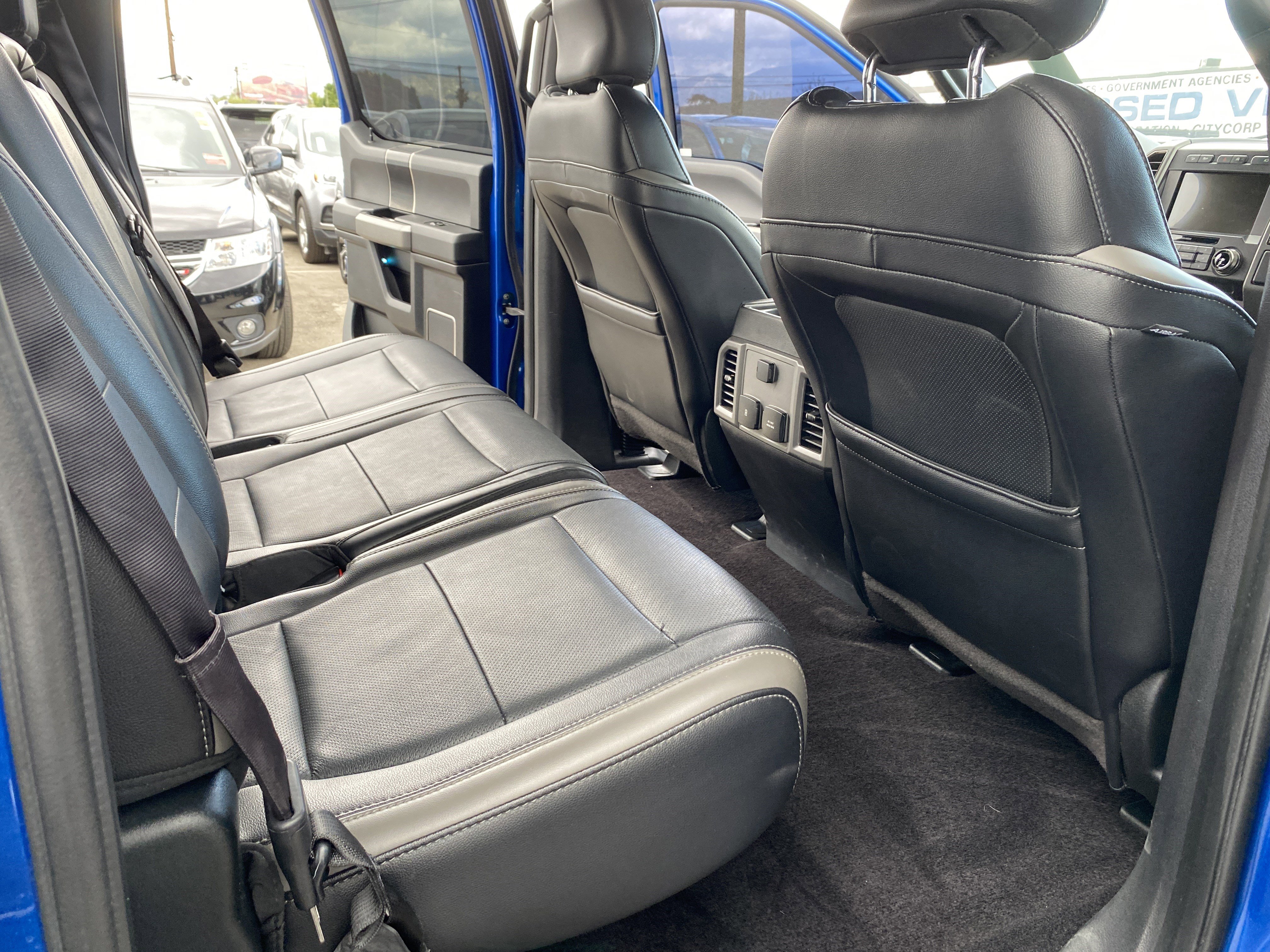 Used 2017 Ford F150 Raptor w/ Equipment Group 802A Luxury image 15