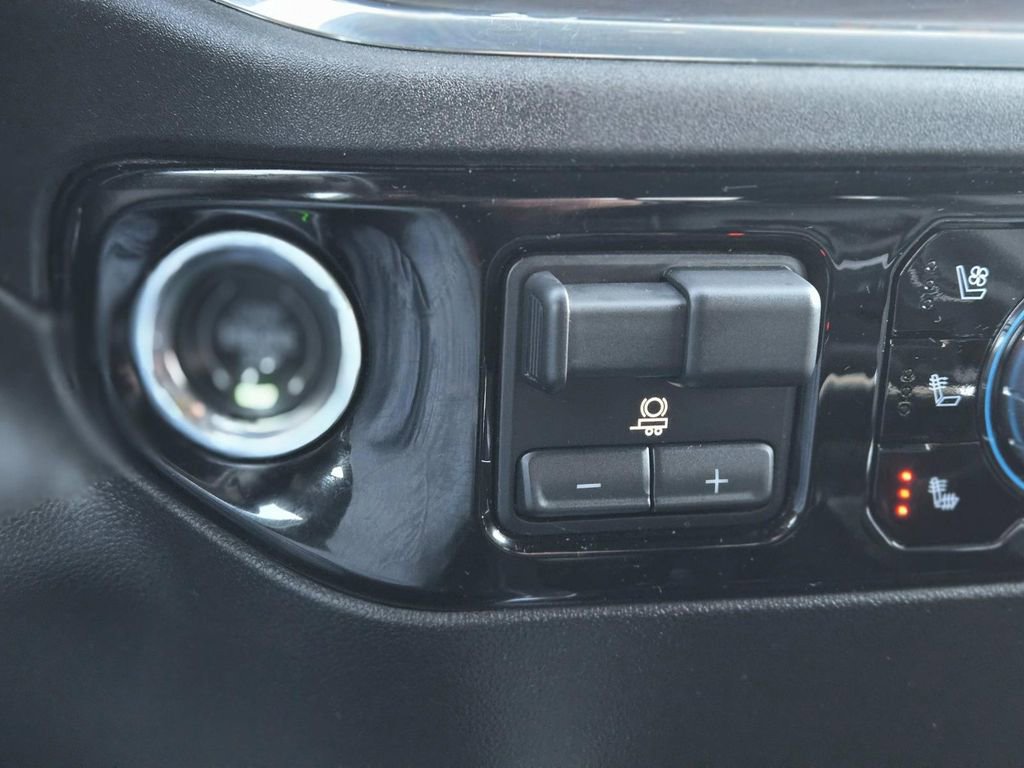 Used 2023 GMC Sierra 1500 SLT w/ SLT Premium Plus Package image 36