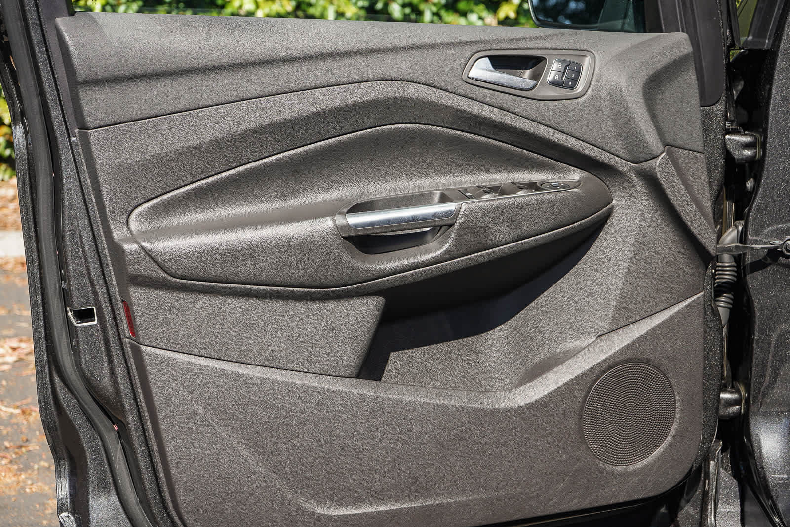 Used 2016 Ford Escape Titanium FWD image 21