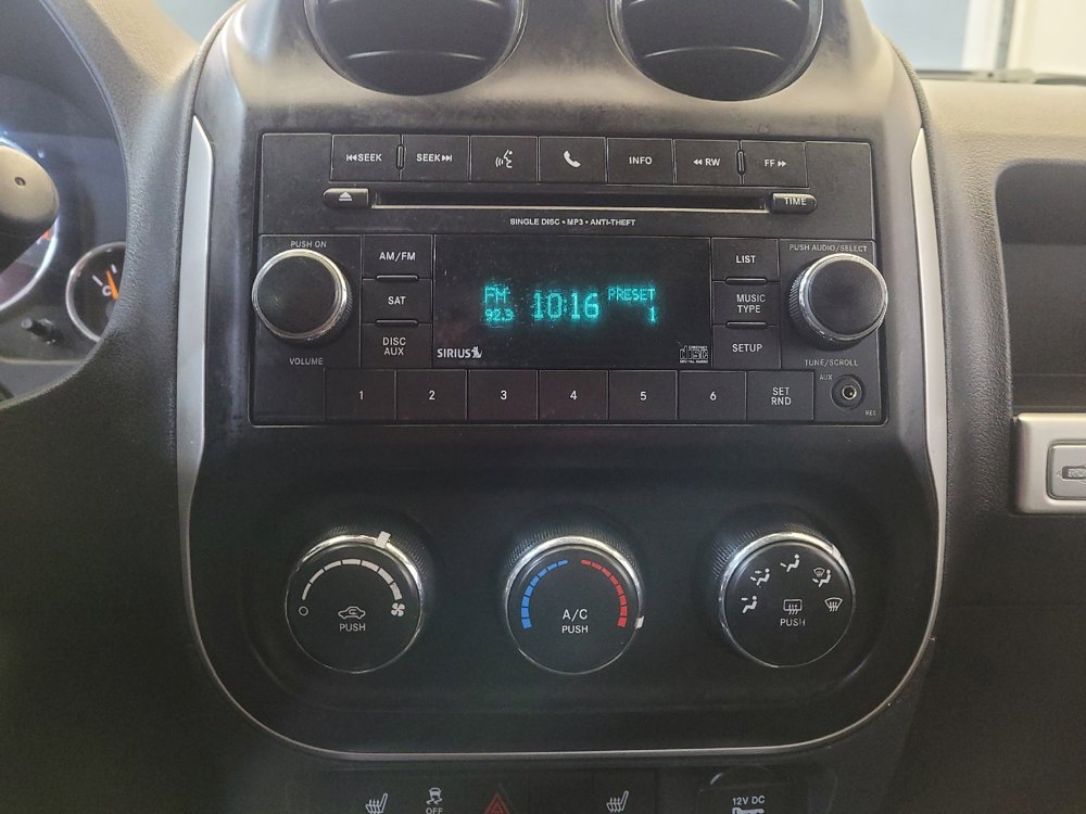 Used 2017 Jeep Compass High Altitude image 25