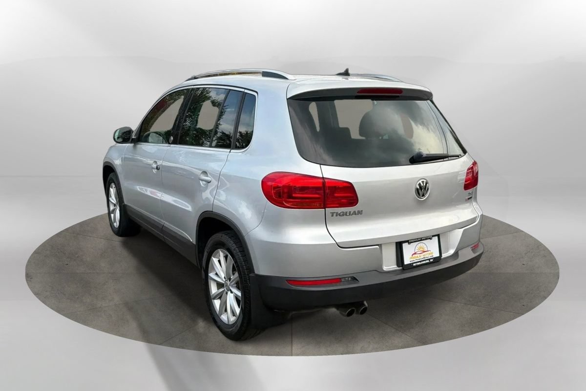 Used 2017 Volkswagen Tiguan Wolfsburg Edition AWD/4WD image 3