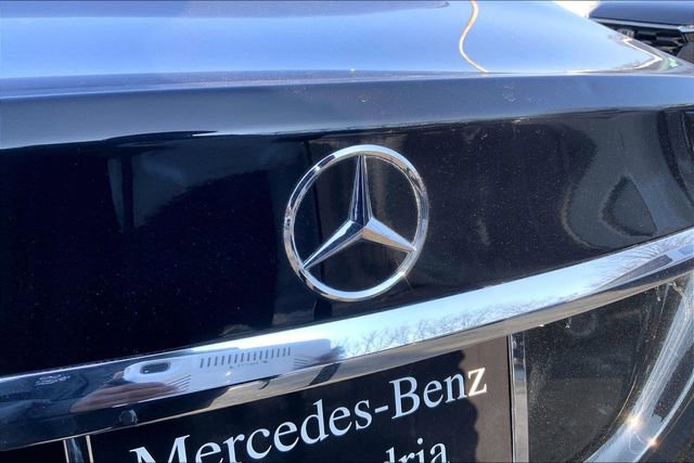 Used 2015 Mercedes-Benz C 300 Sedan image 27
