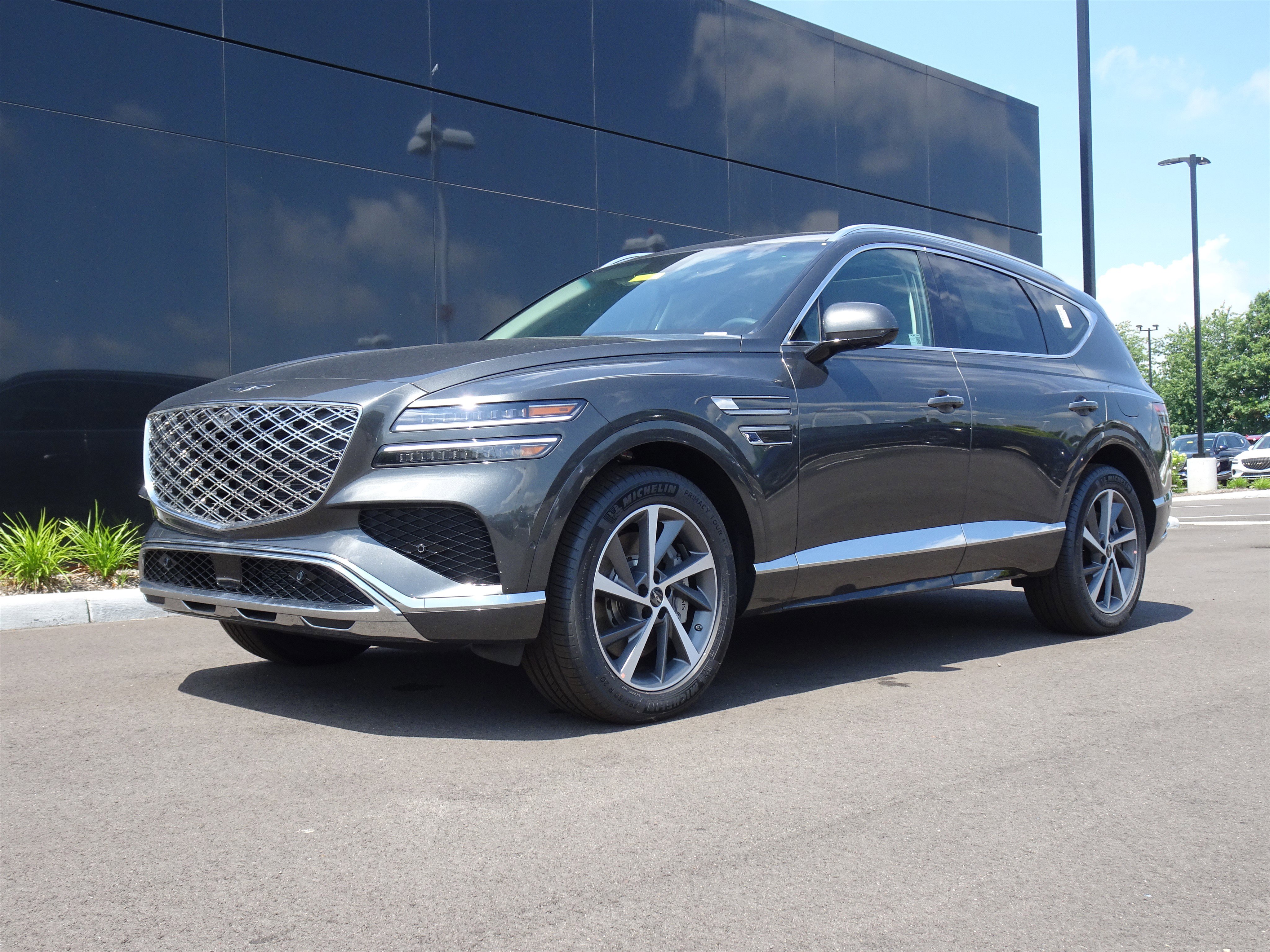 New 2025 Genesis GV80 2.5T Advanced image 1