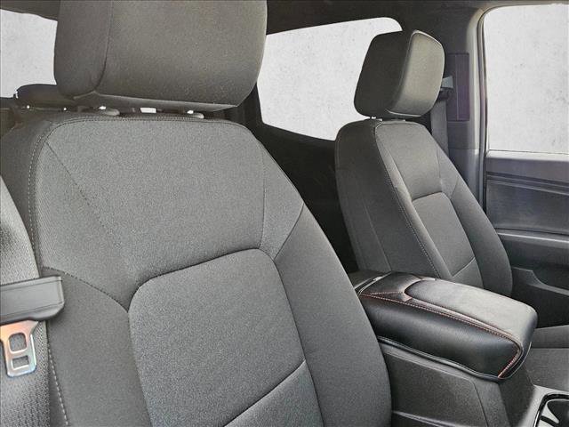 Used 2024 Chevrolet Colorado Trail Boss w/ Advanced Trailering Package AWD/4WD image 23