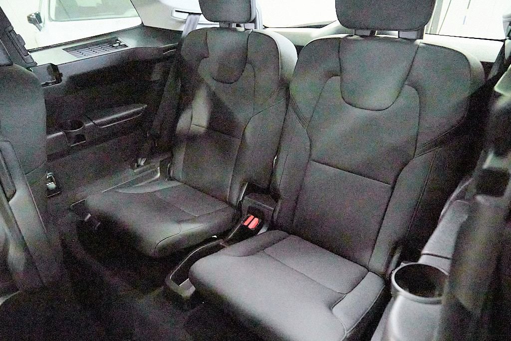 New 2026 Volvo XC90 T8 Plus w/ Protection Package image 21