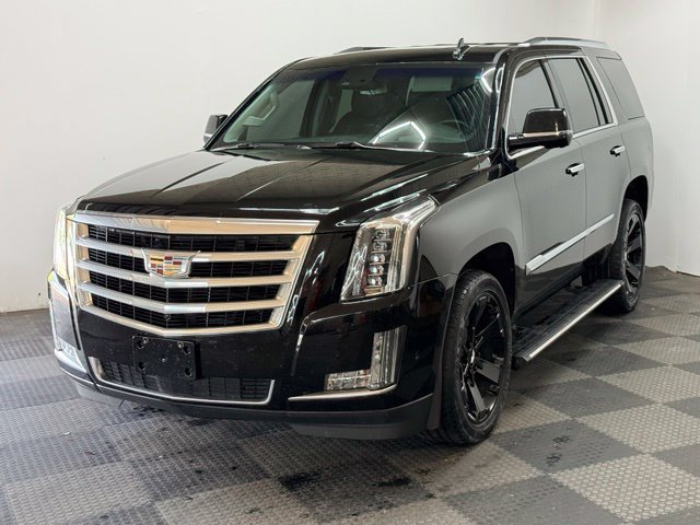 Used 2018 Cadillac Escalade Premium Luxury AWD/4WD image 5