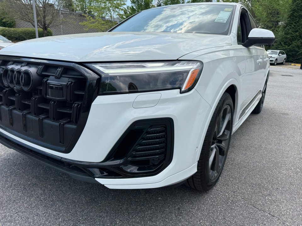 New 2026 Audi Q7 3.0T Premium Plus AWD/4WD image 26