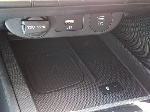 New 2026 Hyundai Elantra SEL Sport FWD image 16