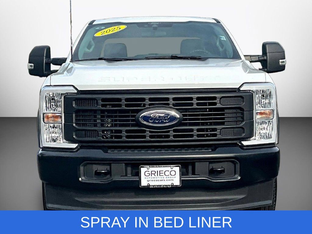 Used 2025 Ford F250 XL AWD/4WD image 2