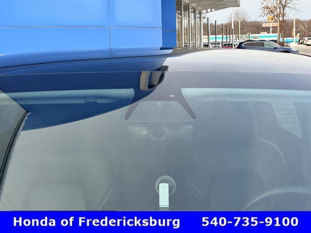 Used 2021 Tesla Model Y Long Range image 15