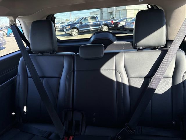 Used 2024 Ford Expedition Max XLT image 17