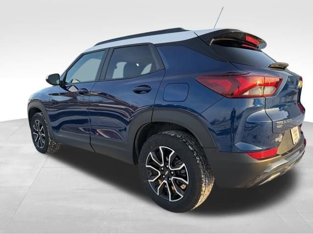 Used 2023 Chevrolet TrailBlazer ACTIV image 3