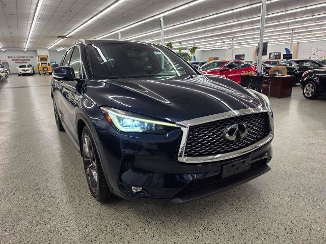 Used 2019 INFINITI QX50 Essential w/ Sensory Package AWD/4WD image 4