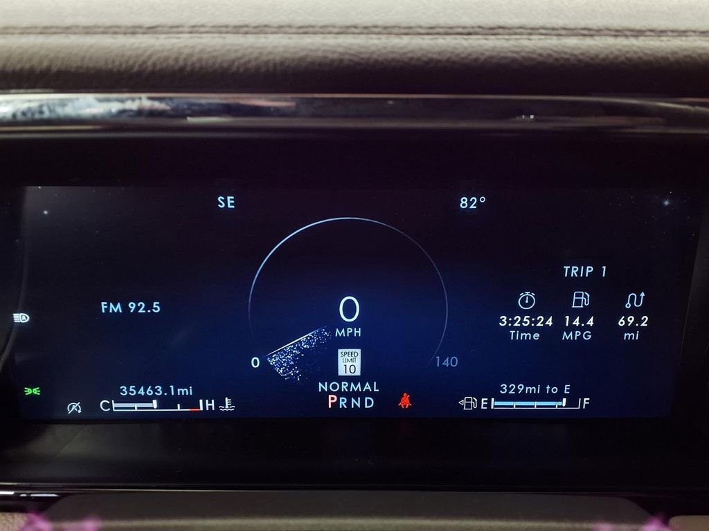 Used 2023 Lincoln Navigator Reserve RWD image 18