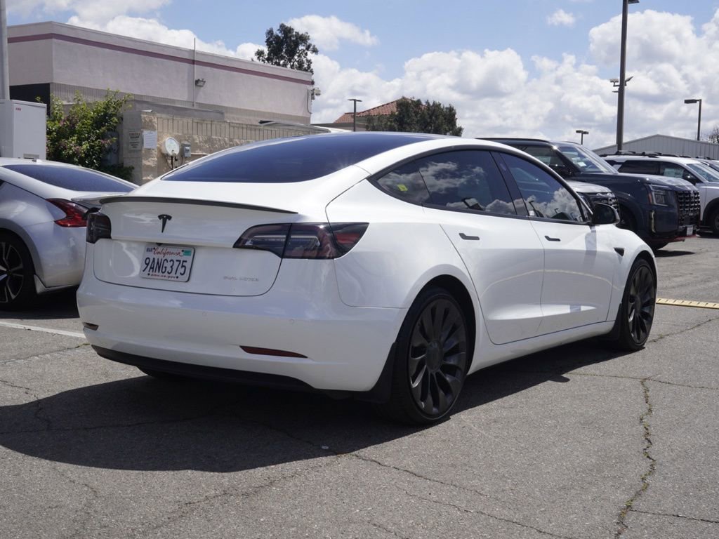 Used 2022 Tesla Model 3 Performance image 4