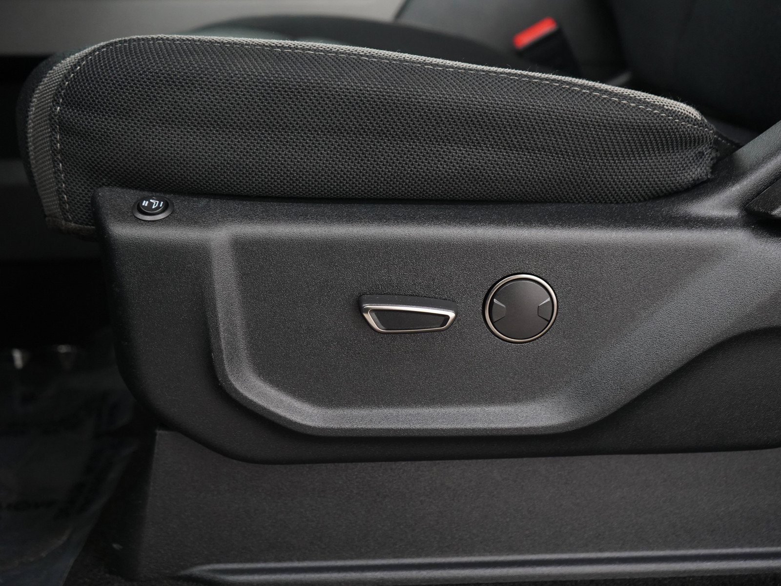 Used 2019 Ford F150 Raptor AWD/4WD image 24