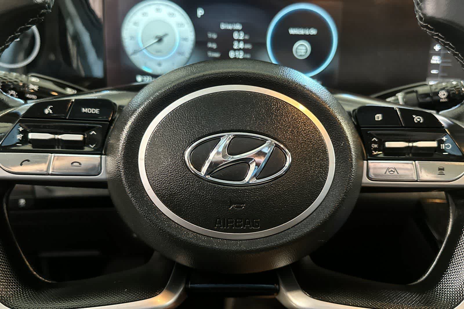 Used 2023 Hyundai Elantra SEL w/ Convenience Package FWD image 28