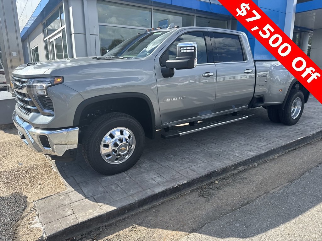 New 2026 Chevrolet Silverado 3500 LTZ w/ LTZ Plus Package