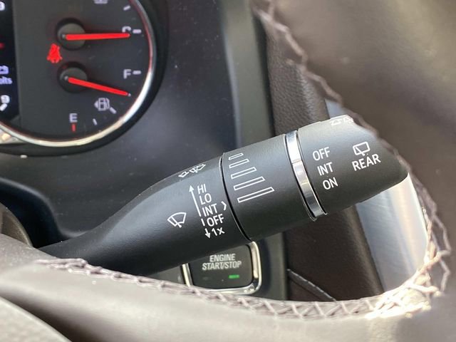 Used 2023 GMC Acadia SLT w/ Technology Package image 24