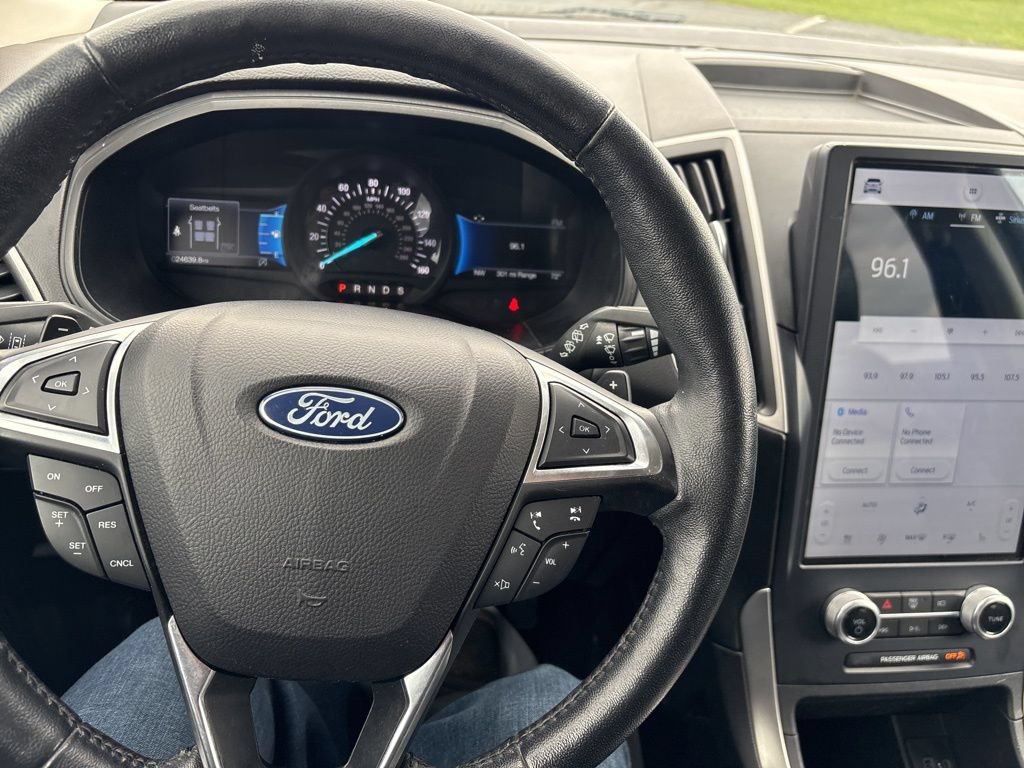 Used 2022 Ford Edge SEL w/ Convenience Package AWD/4WD image 35