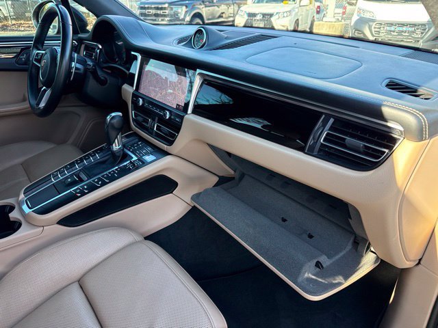 Used 2021 Porsche Macan S AWD/4WD image 26