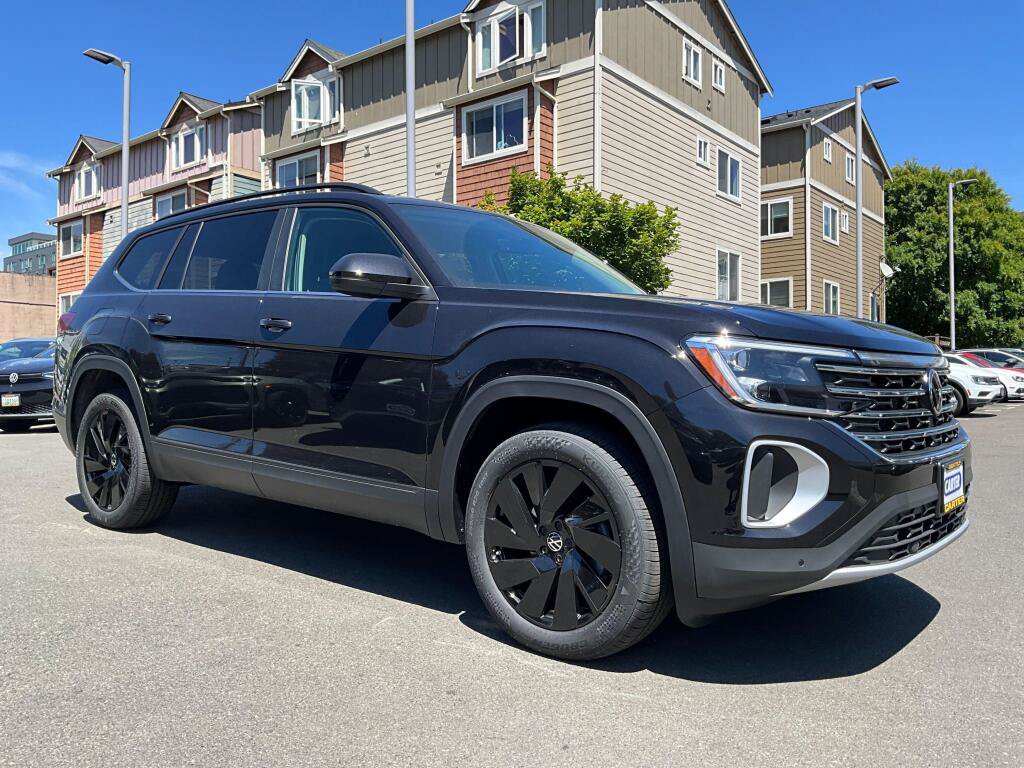 New 2026 Volkswagen Atlas SE AWD/4WD image 2