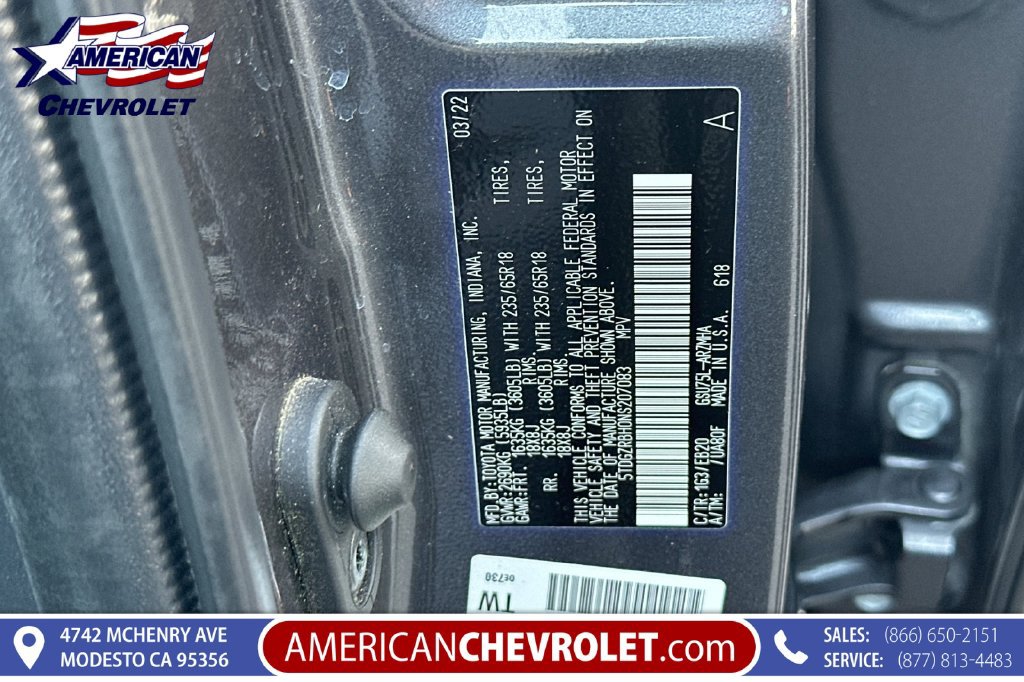 Used 2022 Toyota Highlander XLE AWD/4WD image 41