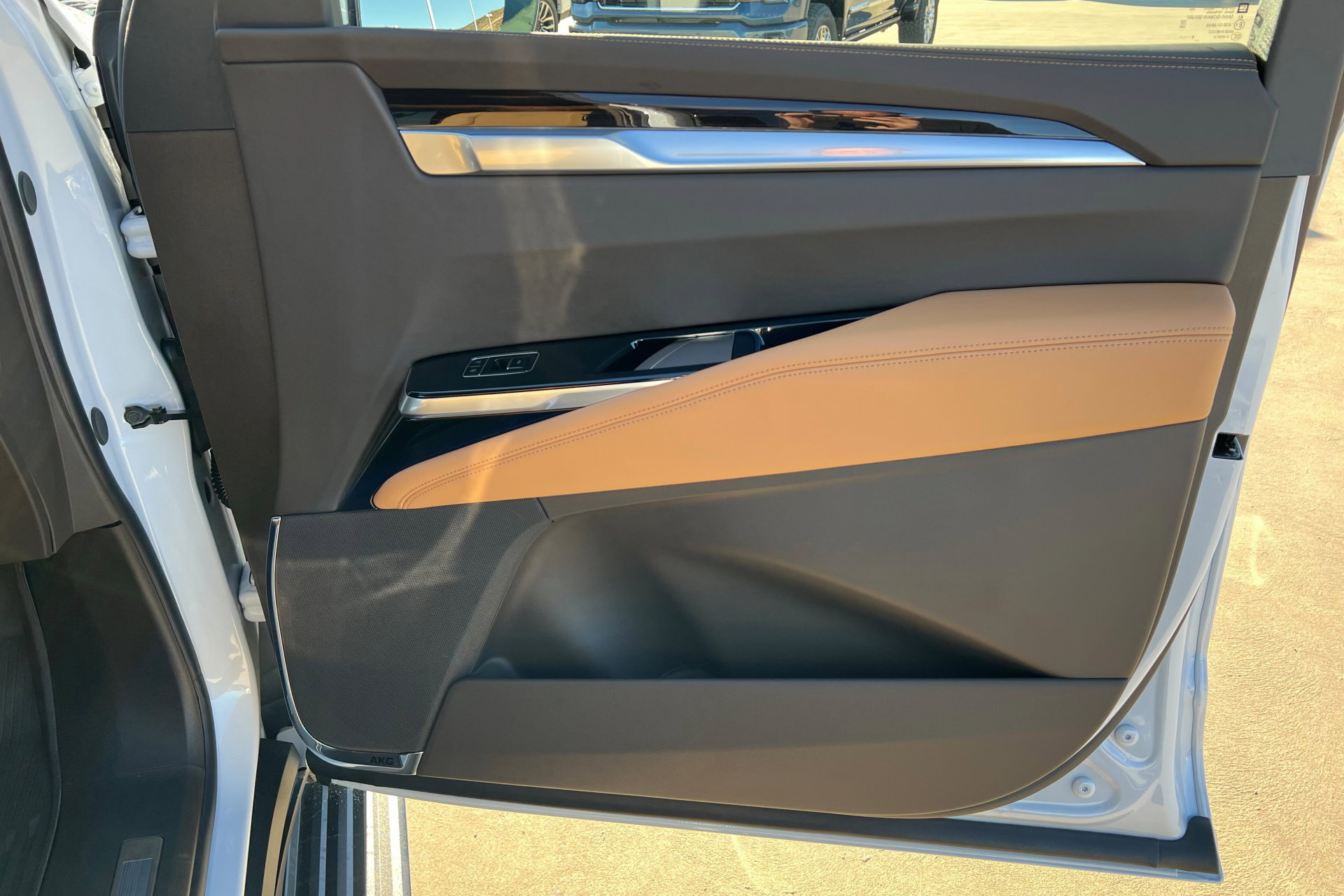 New 2026 Cadillac Escalade Luxury w/ Touring Package image 25