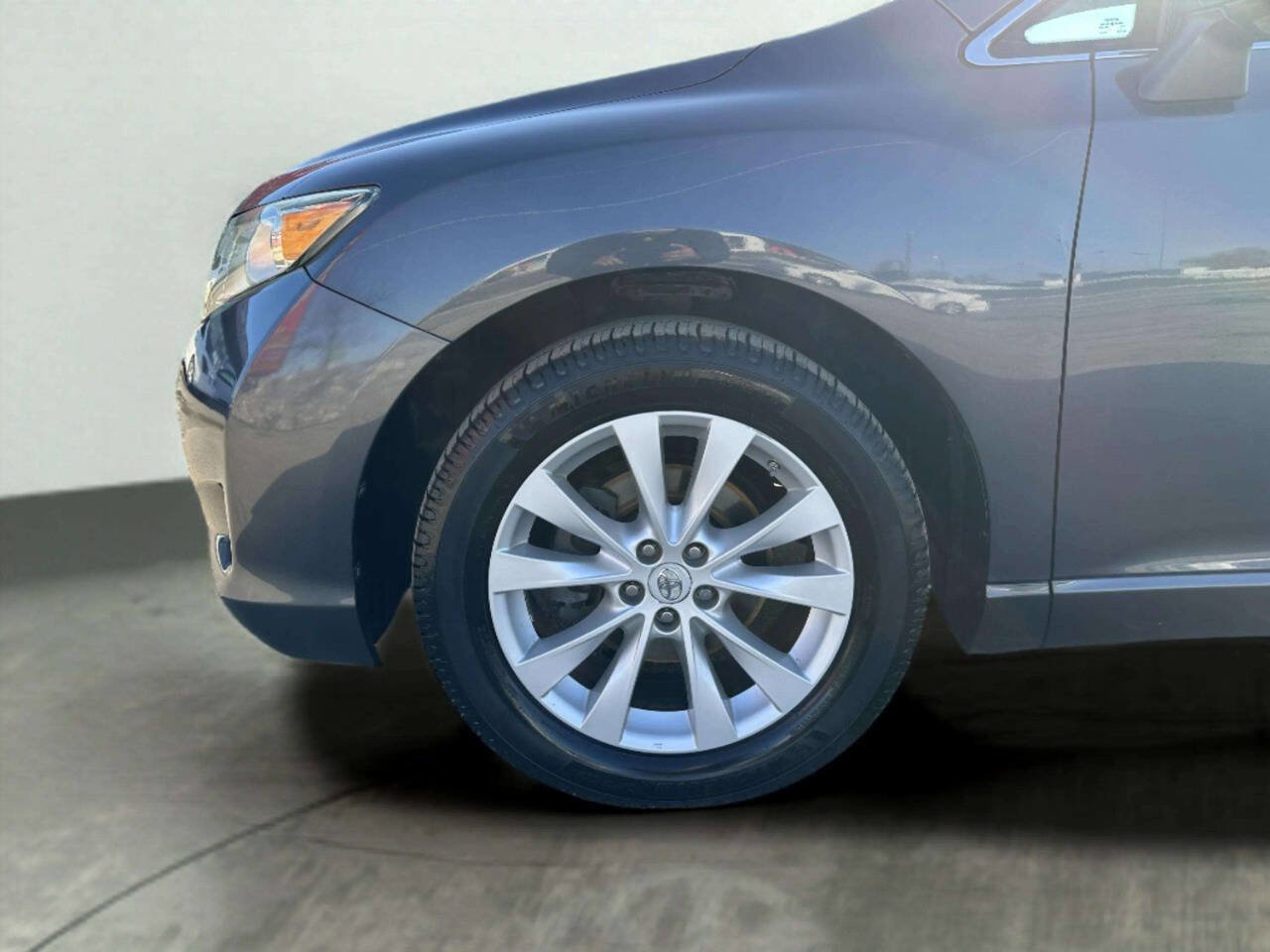 Used 2013 Toyota Venza LE image 22
