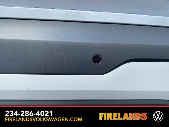 New 2025 Volkswagen Tiguan SE image 21