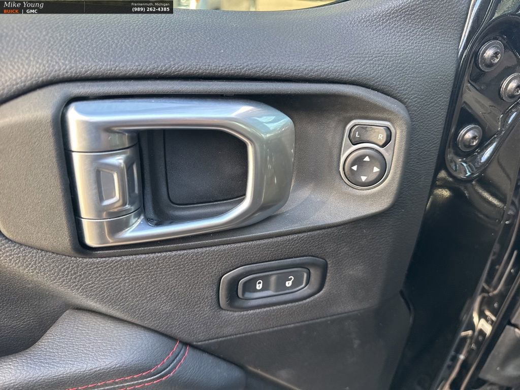 Used 2023 Jeep Wrangler Unlimited Rubicon w/ Cold Weather Group image 13