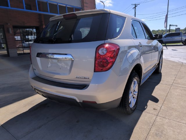 Used 2012 Chevrolet Equinox LS FWD image 7