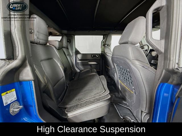 Used 2023 Ford Bronco Badlands w/ Sasquatch Package image 27