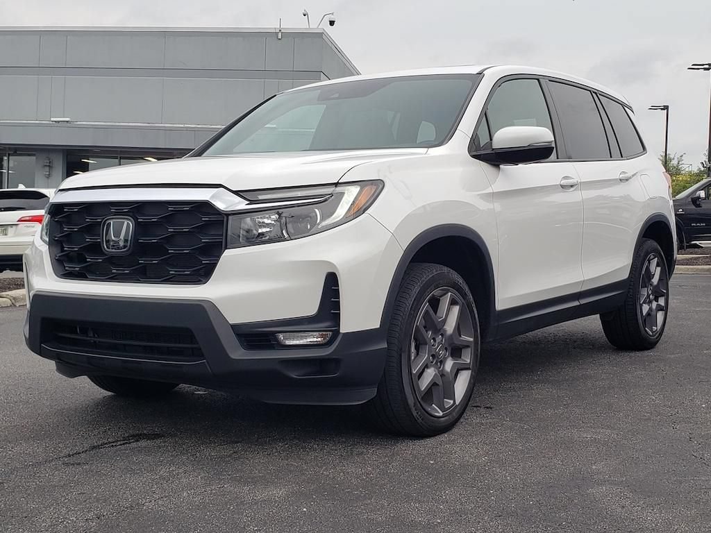 Used 2023 Honda Passport EX-L image 4