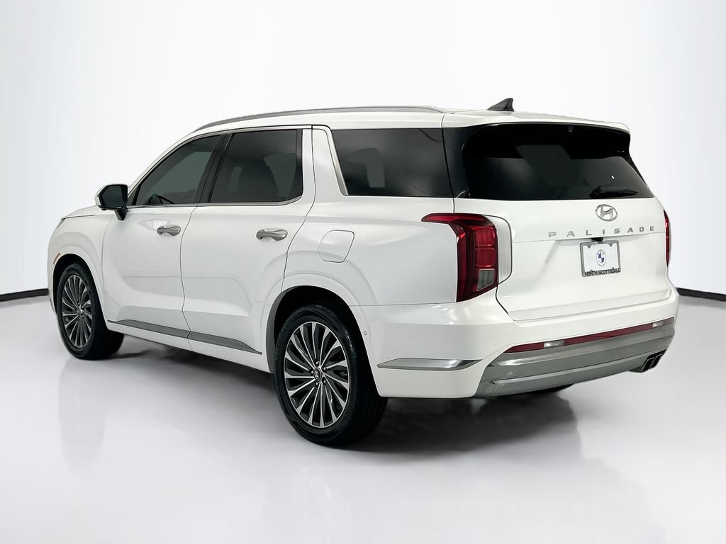 Used 2024 Hyundai Palisade Calligraphy FWD image 7