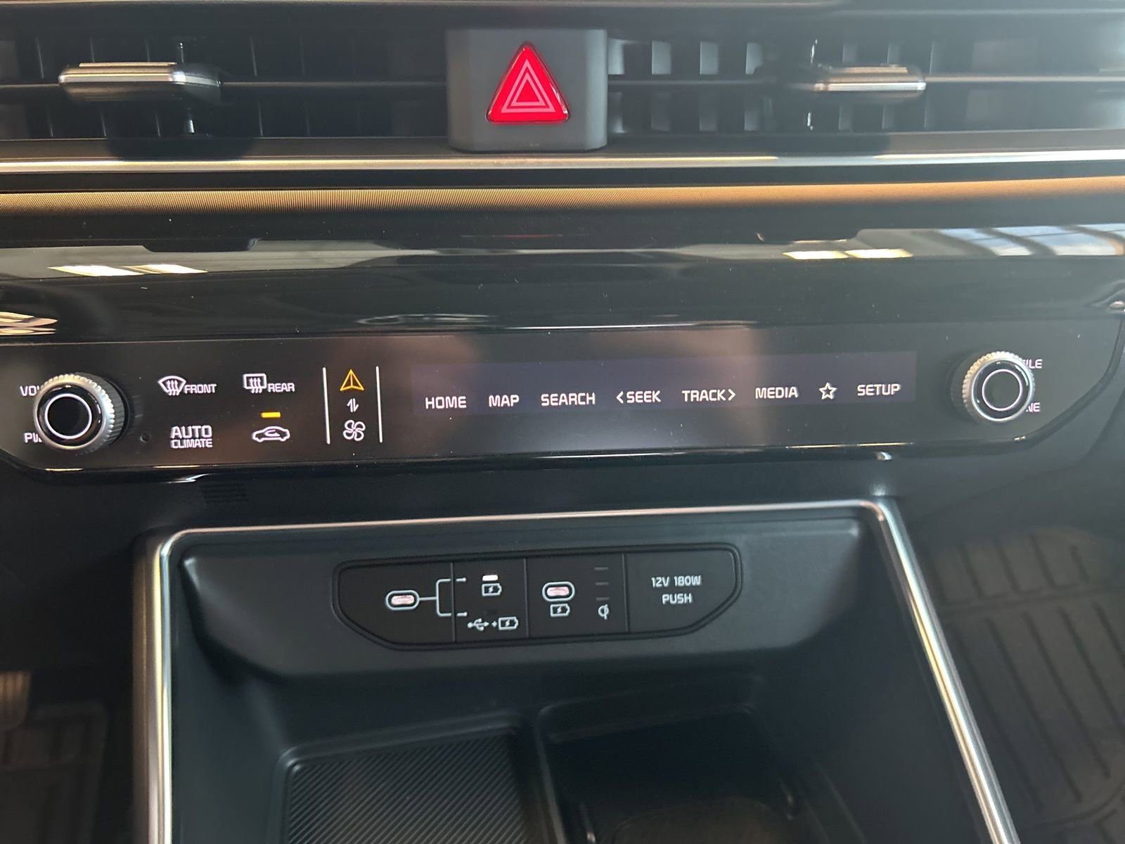 New 2026 Kia Carnival SX Prestige image 34