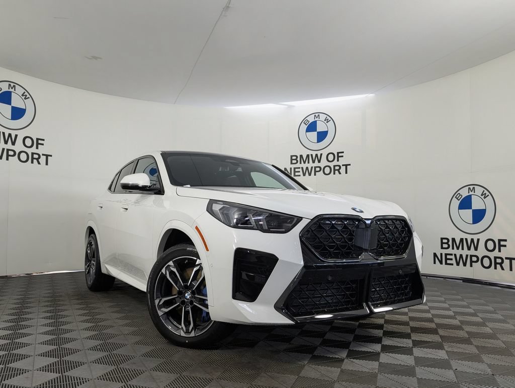 New 2026 BMW X2 xDrive28i w/ M Sport Package AWD/4WD image 3