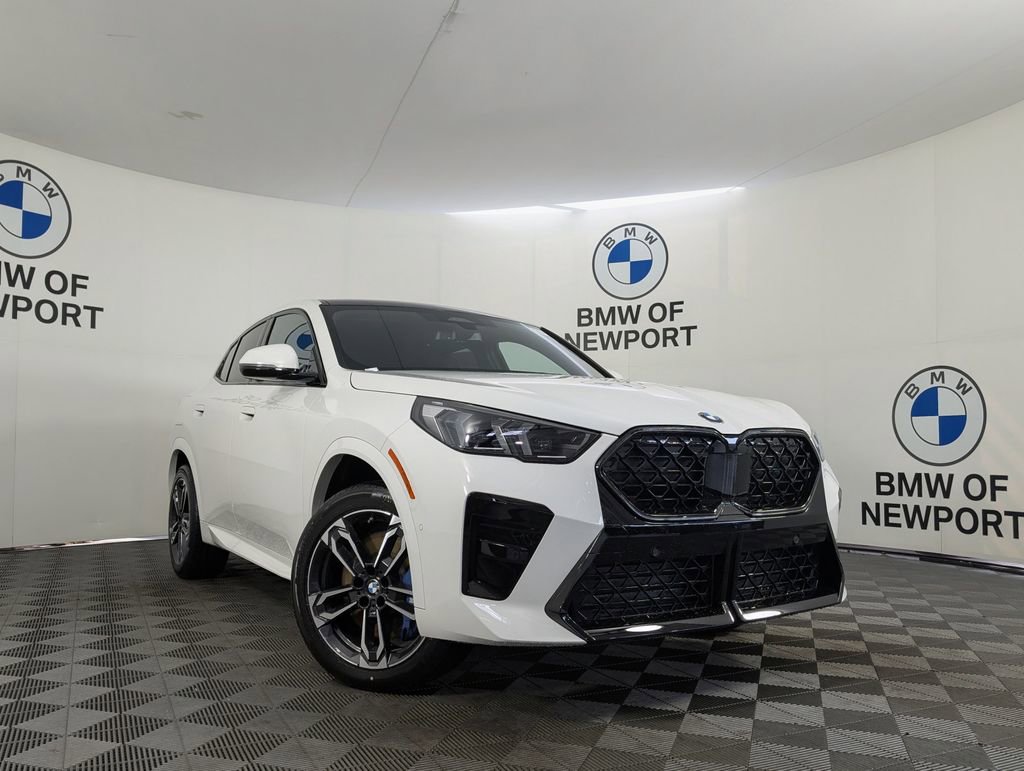 New 2026 BMW X2 xDrive28i w/ M Sport Package AWD/4WD image 3