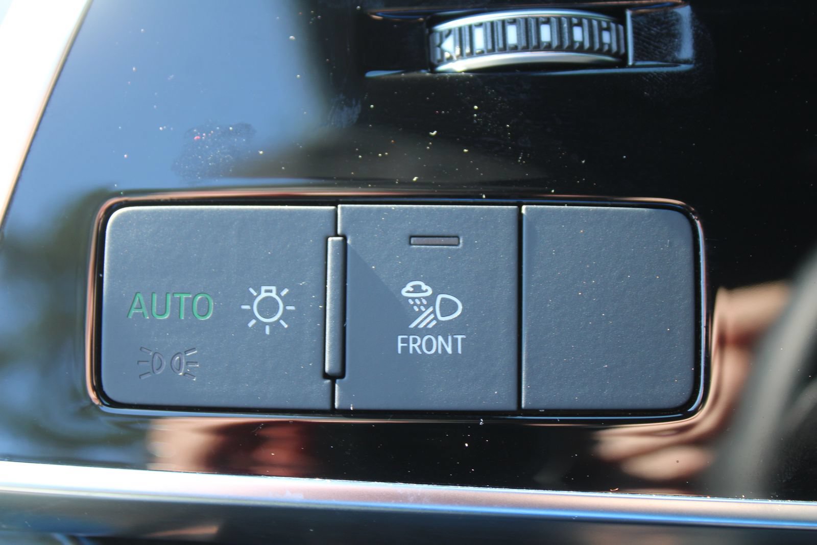 Used 2025 Audi Q7 3.0T Premium AWD/4WD image 29